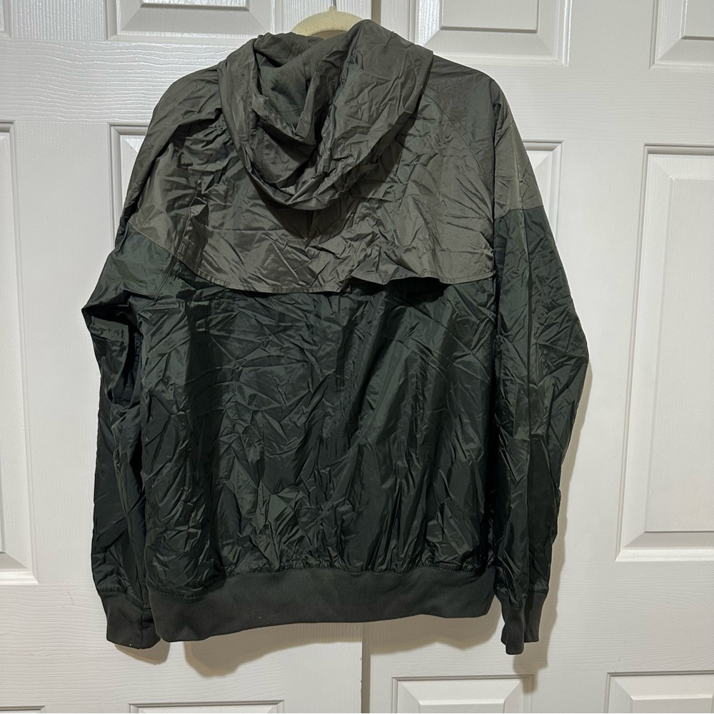 Nike Men's Sportswear Windrunner Hooded Jacket L Green Full Zip Mesh Lined NWT - Picture 4 of 6